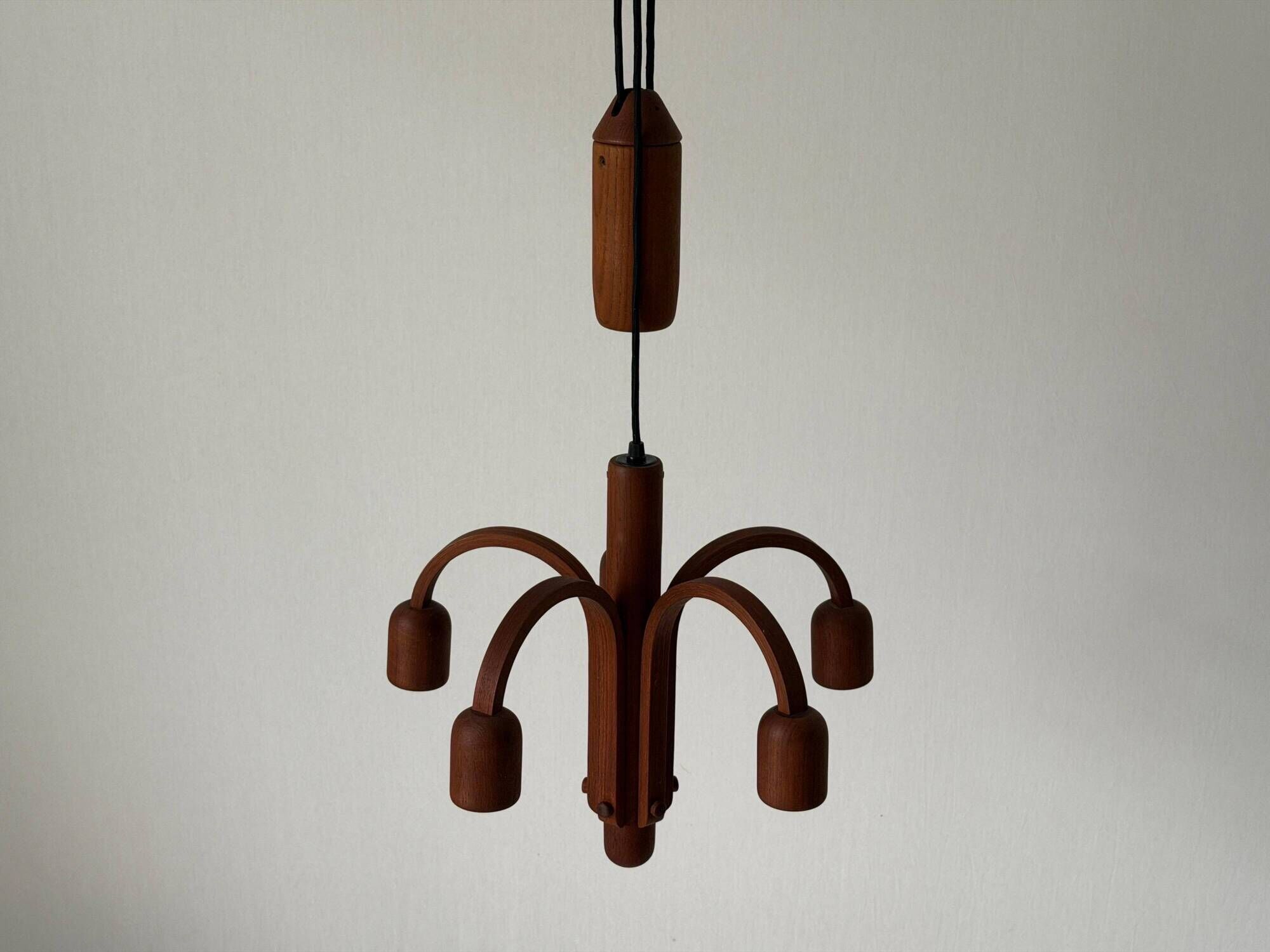 Suspended Sputnik counterweight lamp with 5 arms in teak by Domus, 1970s, Italy.