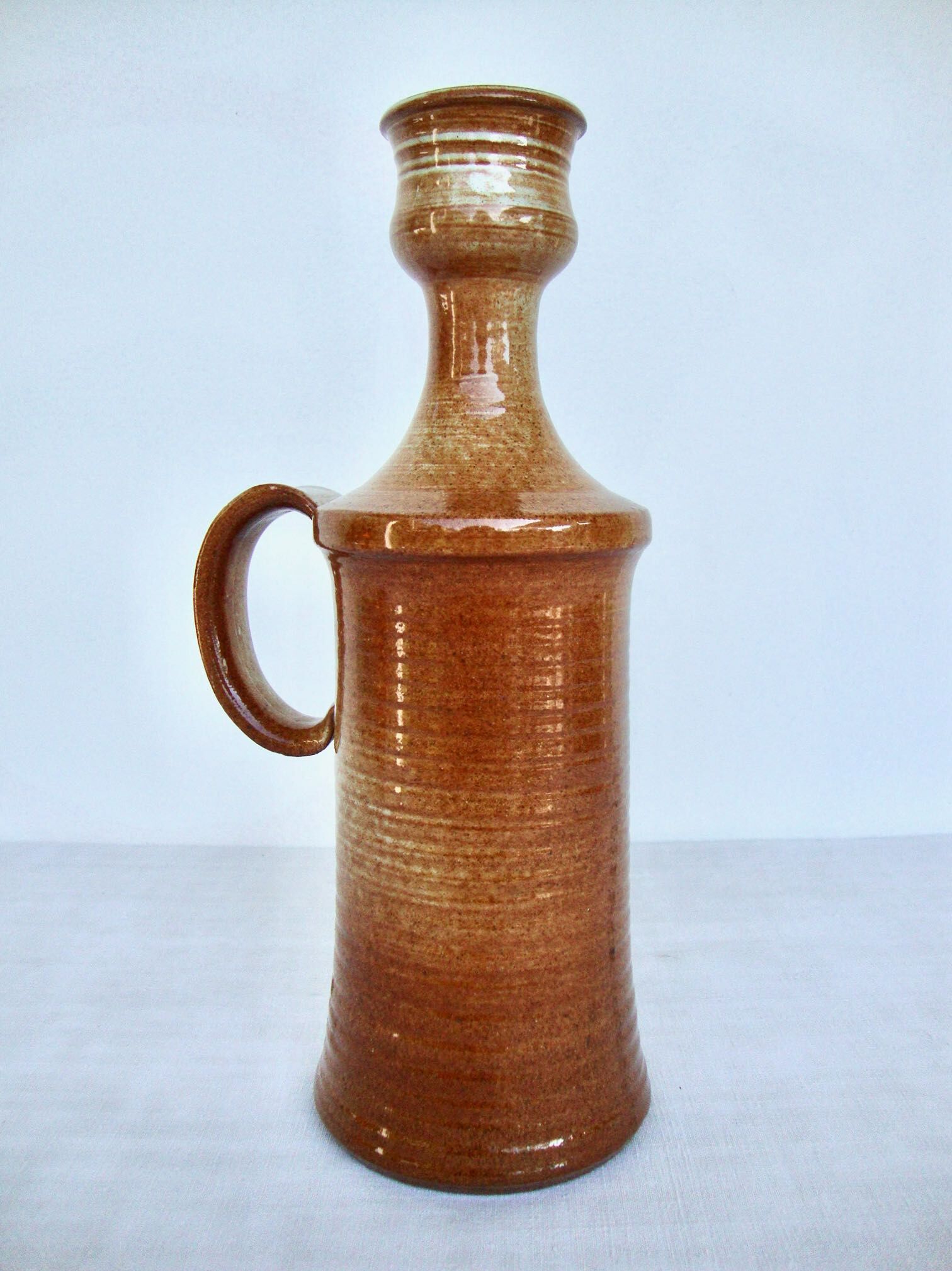 Bouteille pichet vintage en grès