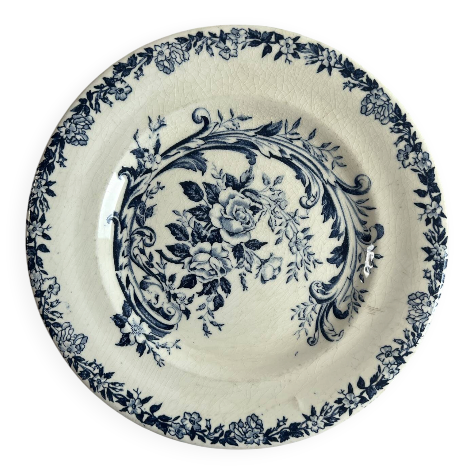 Assiette à dessert en terre de fer décor roses bleues