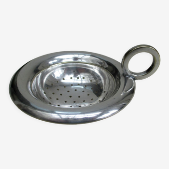 Silver metal tea strainer
