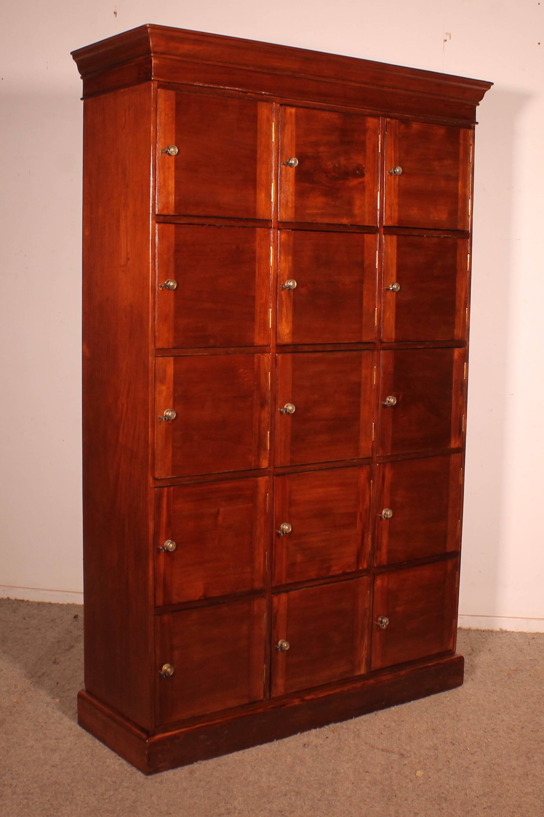 Meuble de Métier, Classeur de Notaire
