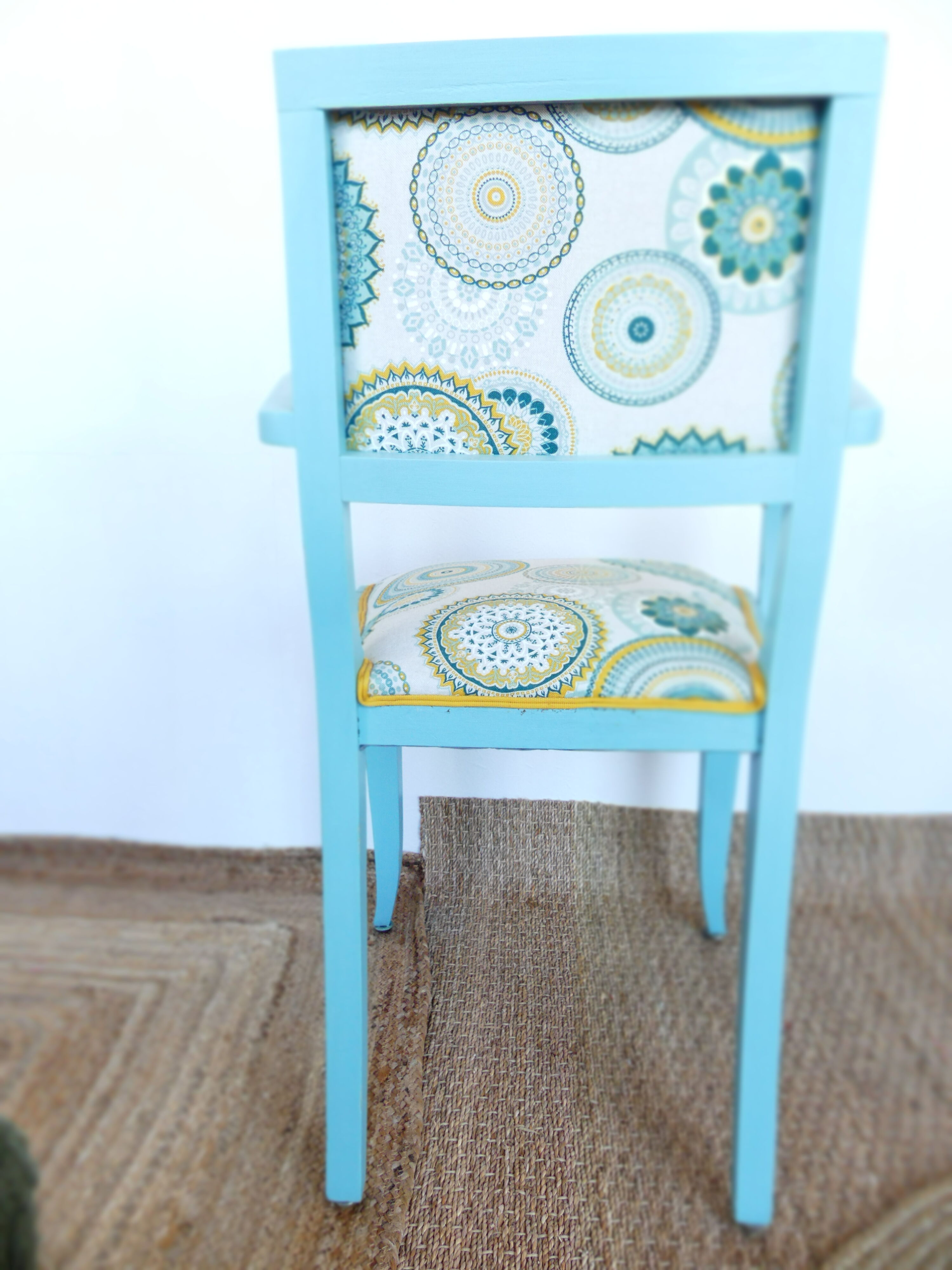Bridge chair