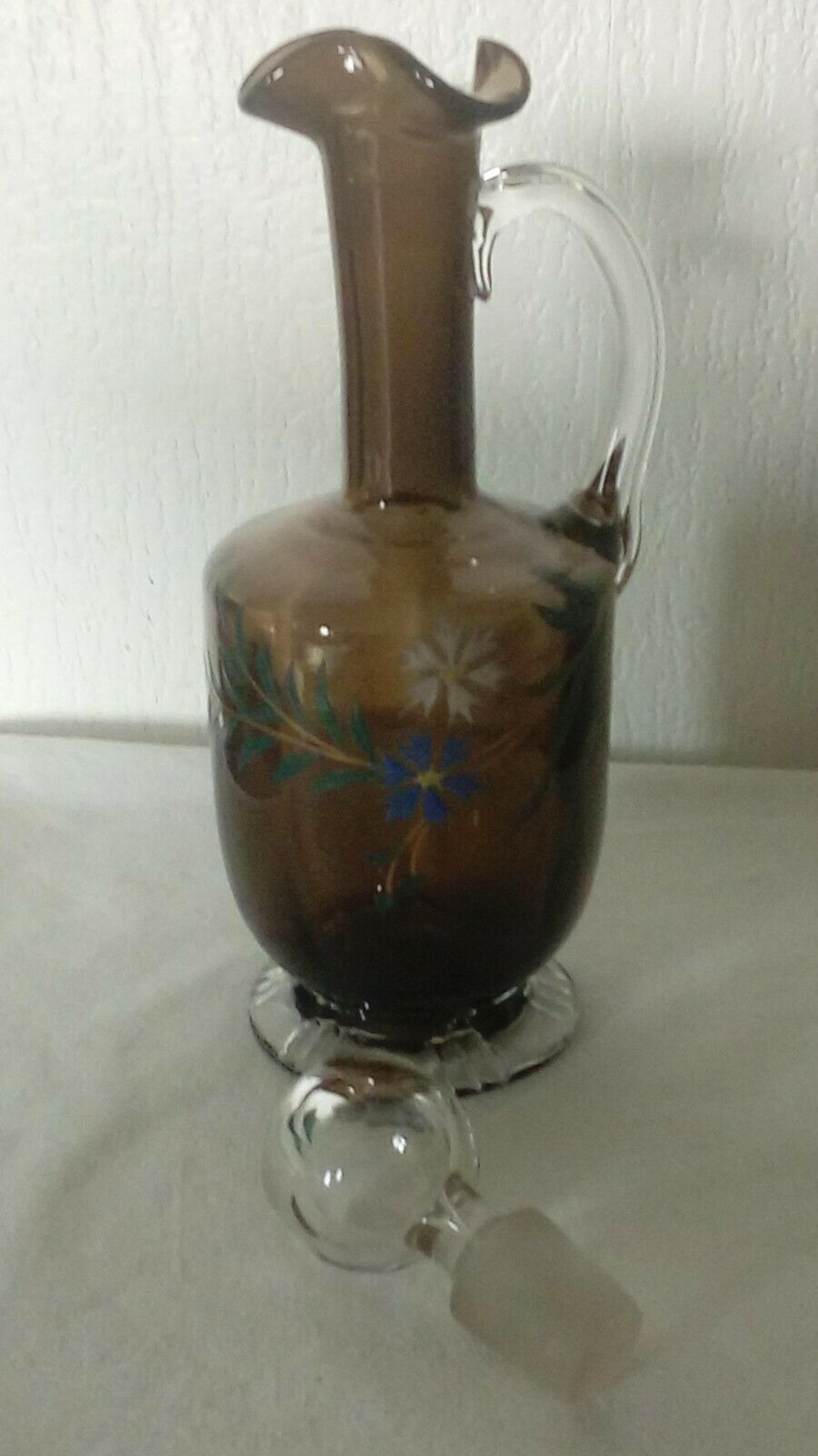 Glass carafe
