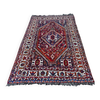 Handmade Persian carpet 265cm x 175cm