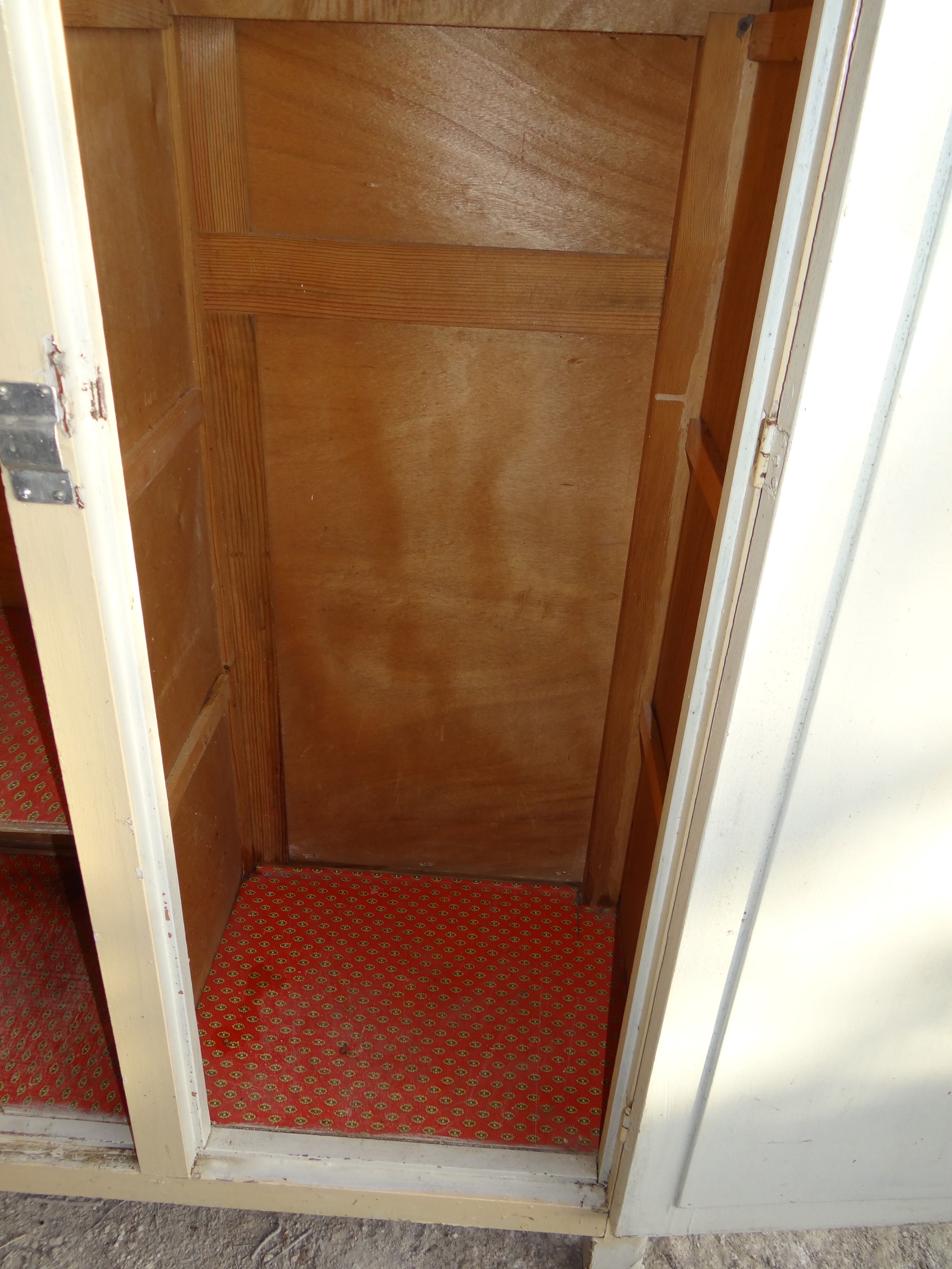 1950s Parisian wardrobe