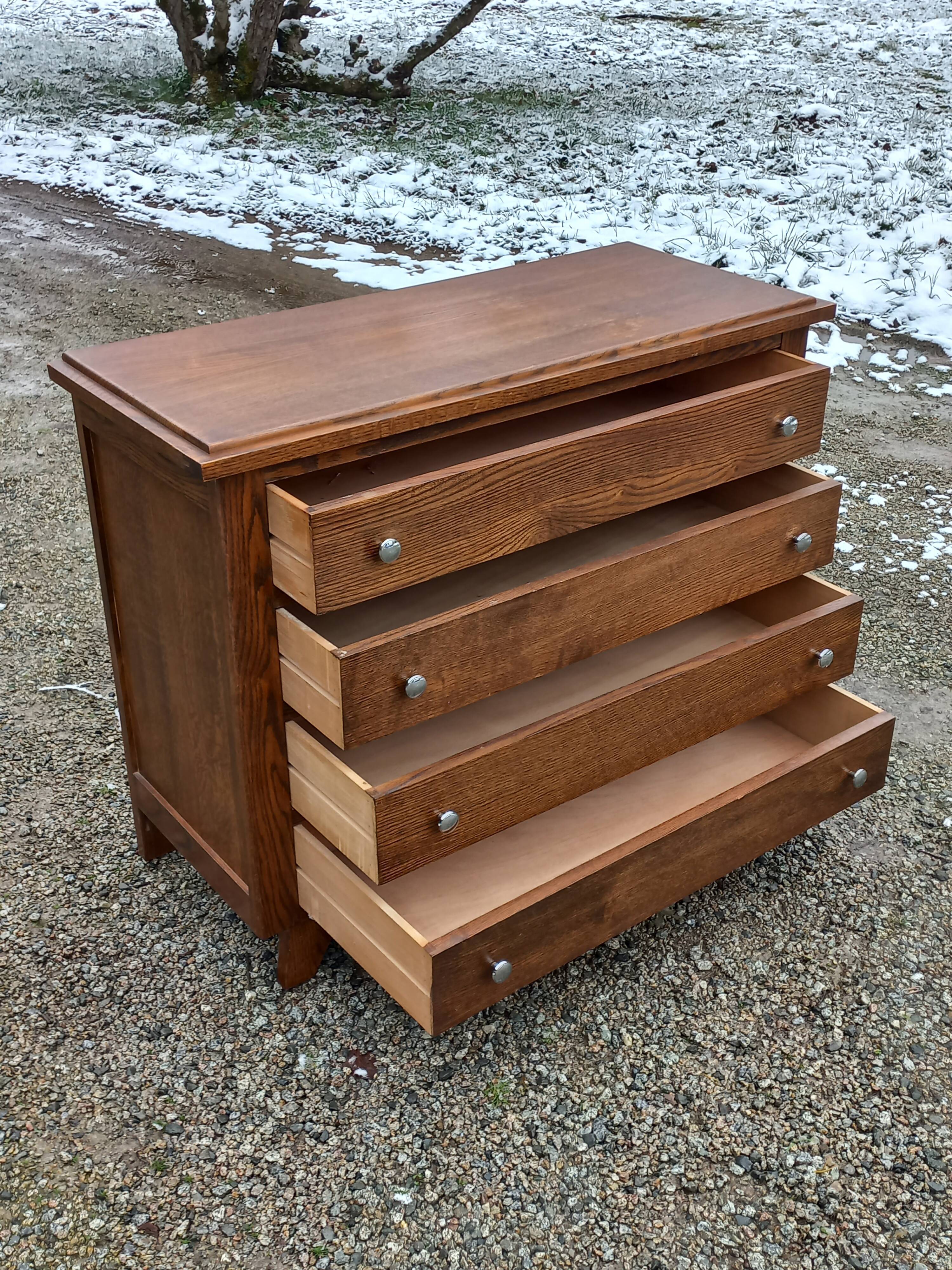 Vintage chest of drawers from the 50s in solid oak legs compass 4 drawers
