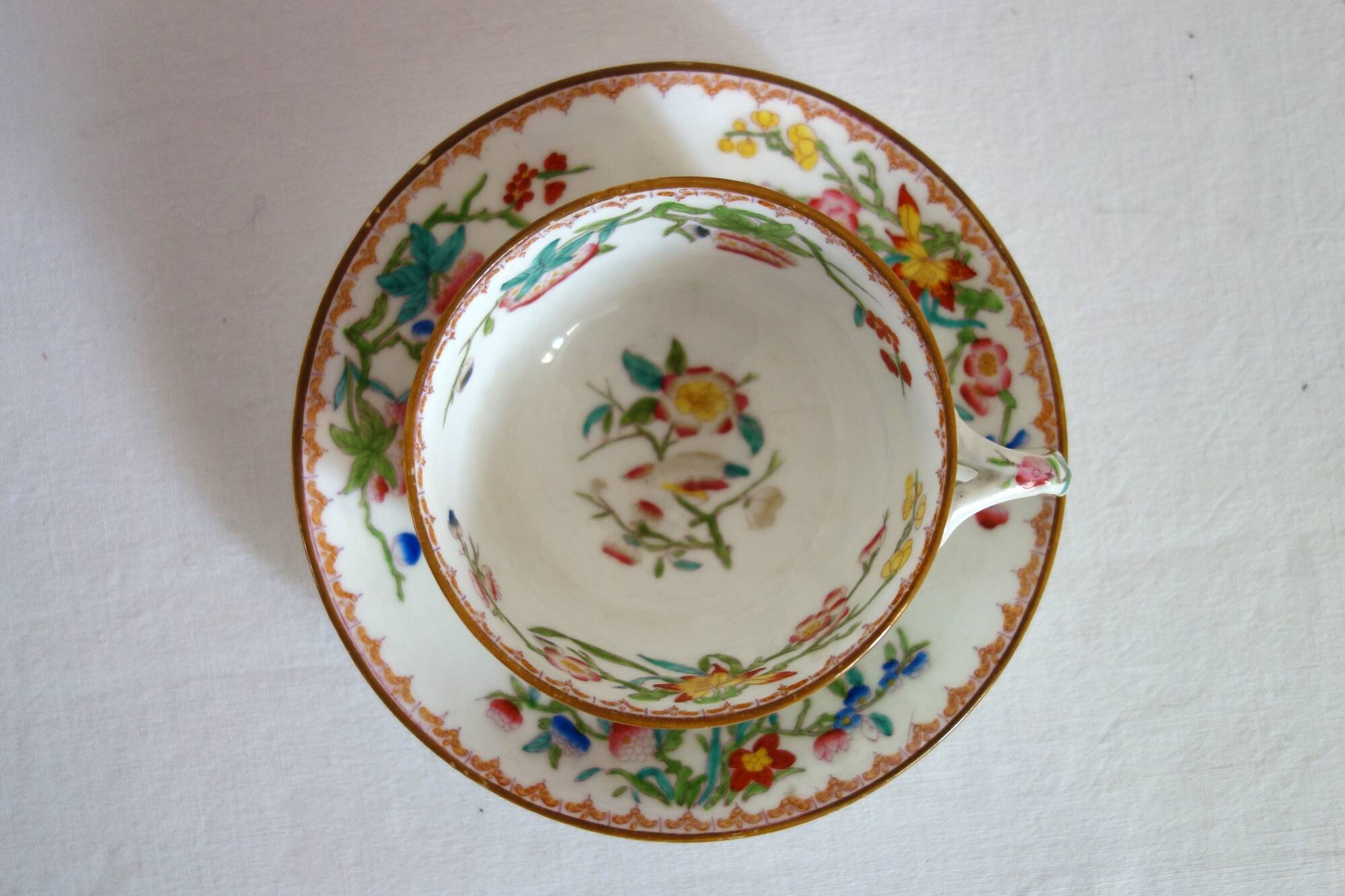 Minton English porcelain tea cup and saucer mid-19th century