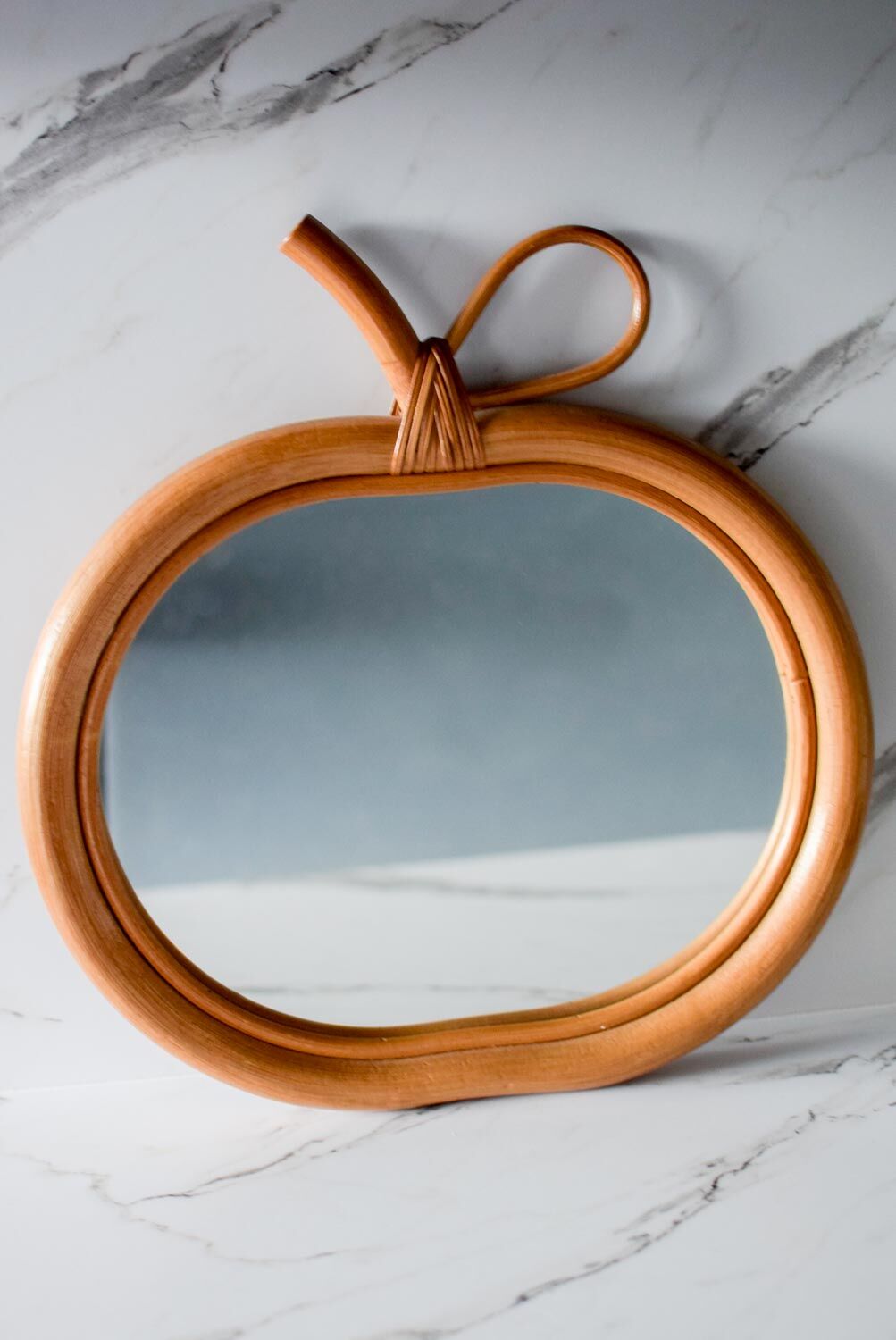 Rattan apple mirror