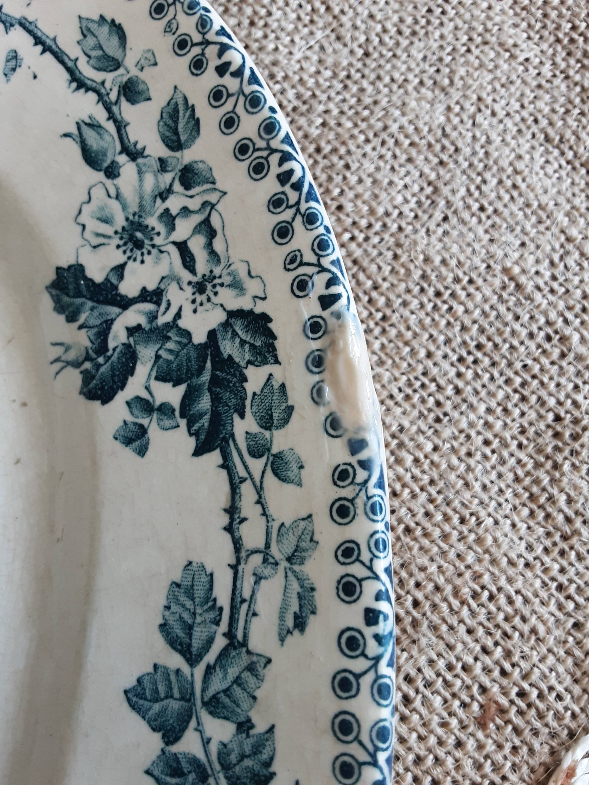 Oval dish Terre de Fer. Guadeloupe model
