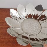 Empty metal flower pocket