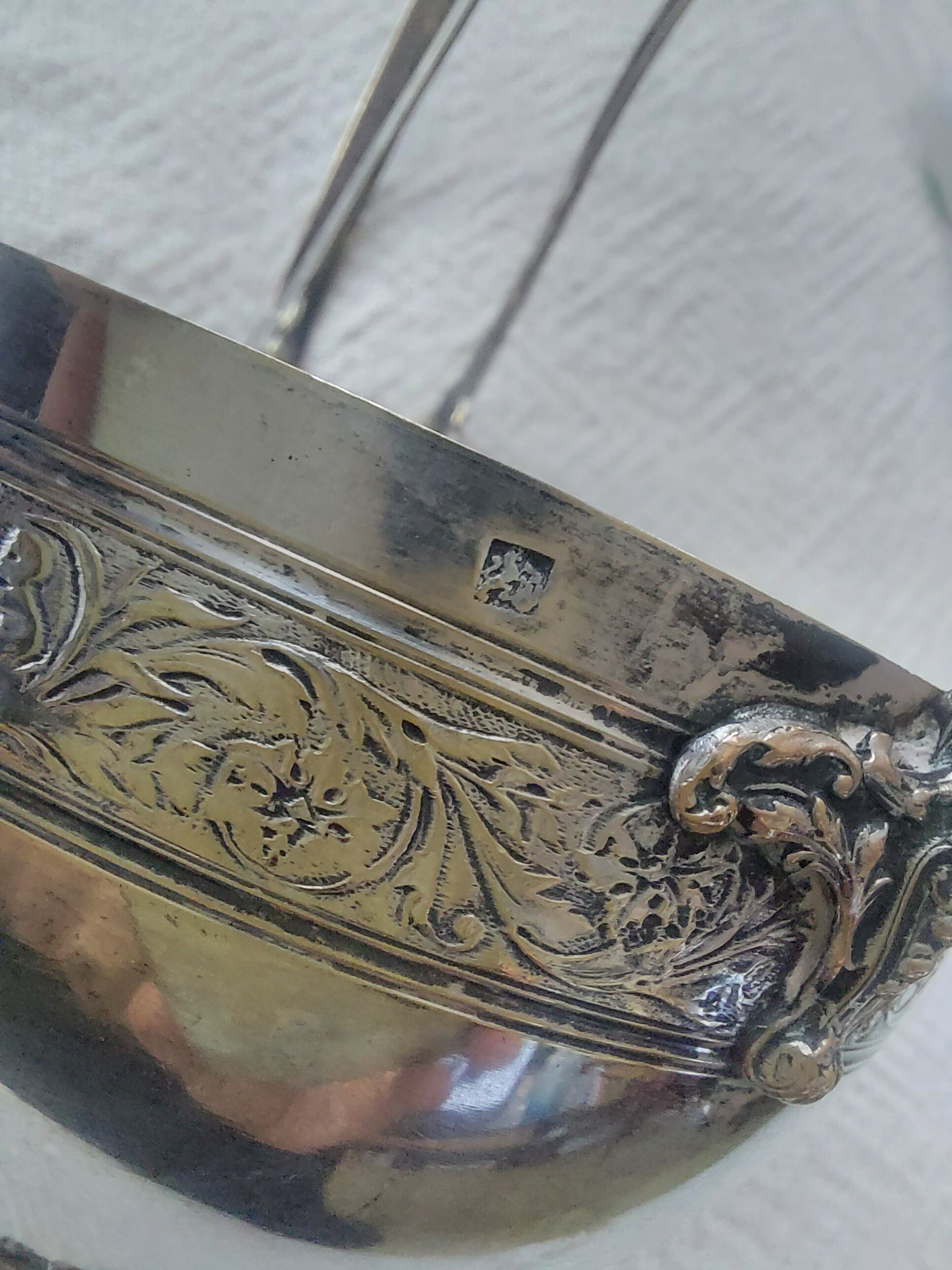 Art Deco fish service box