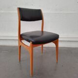 Set of 4 Scandinavian style chairs
