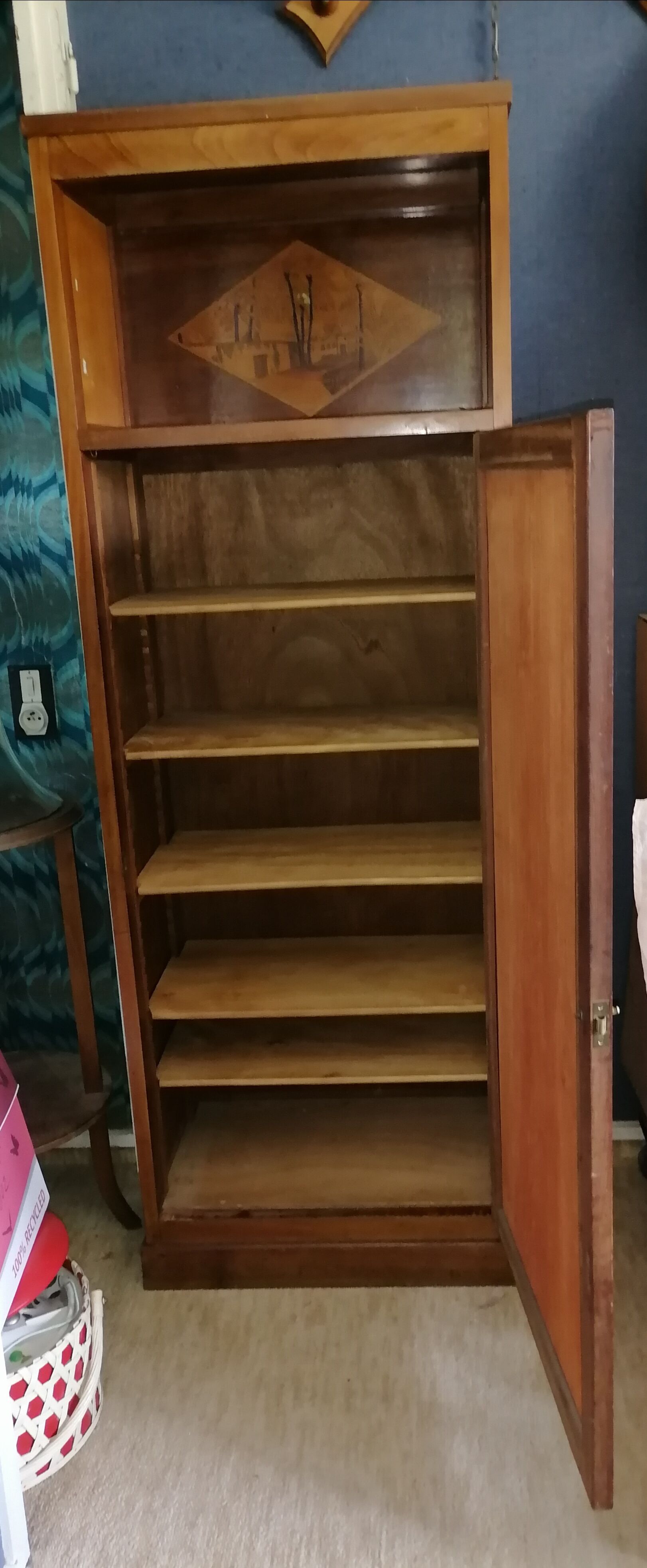 Furniture column art nouveau