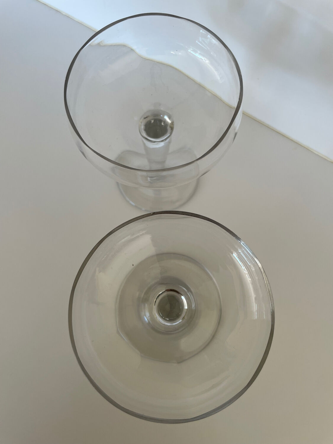 2 champagne coupes, cocktail coupes