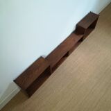 Wall shelf