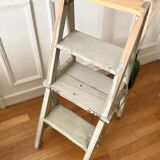 Transformable stepladder chair