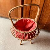Round rattan worker - pink fabric