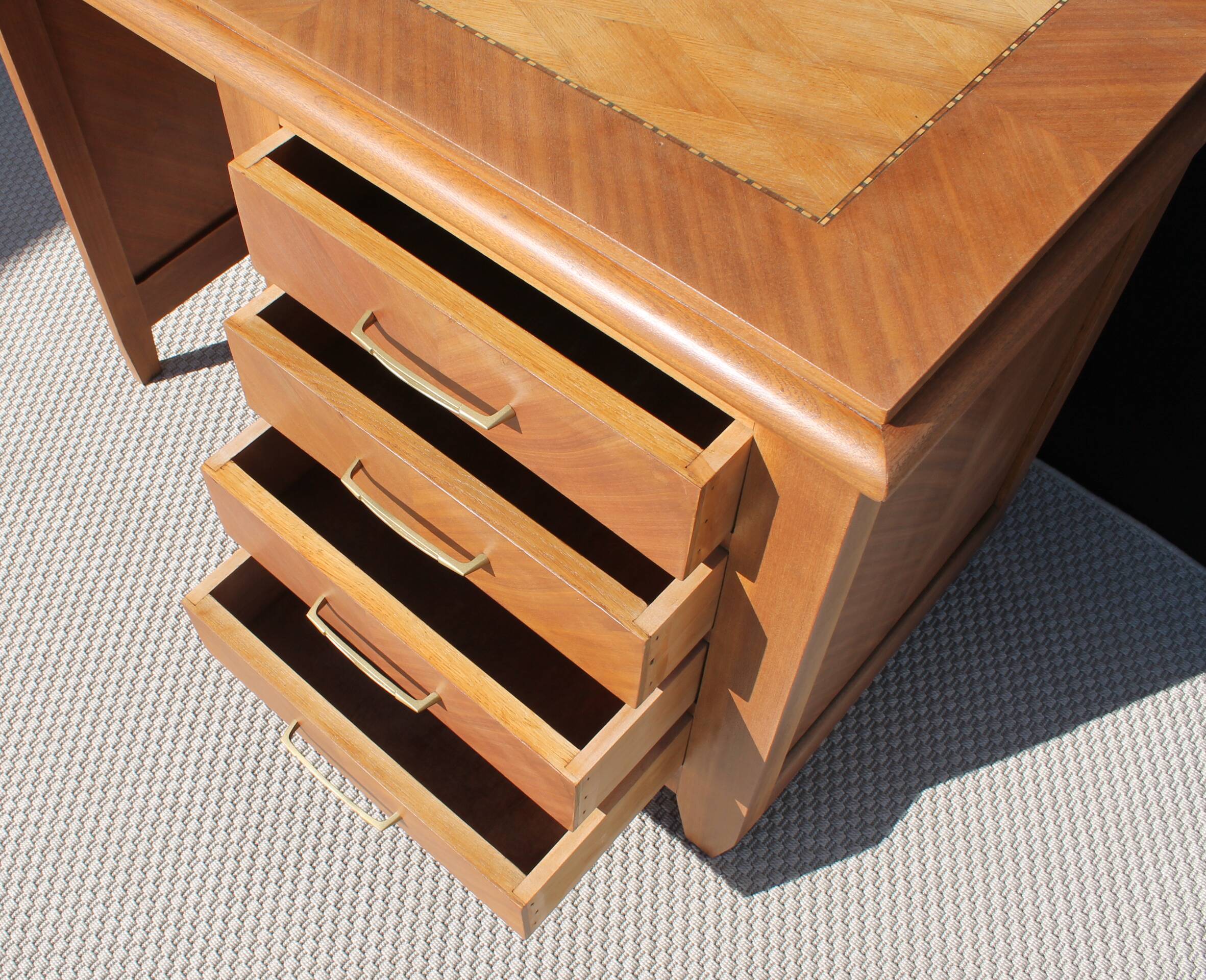 Small vintage desk in sapelli wood.