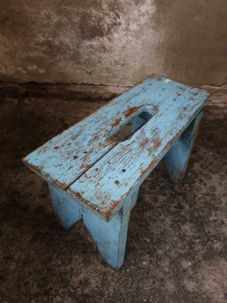 Brocante wooden bench stool etagere light blue