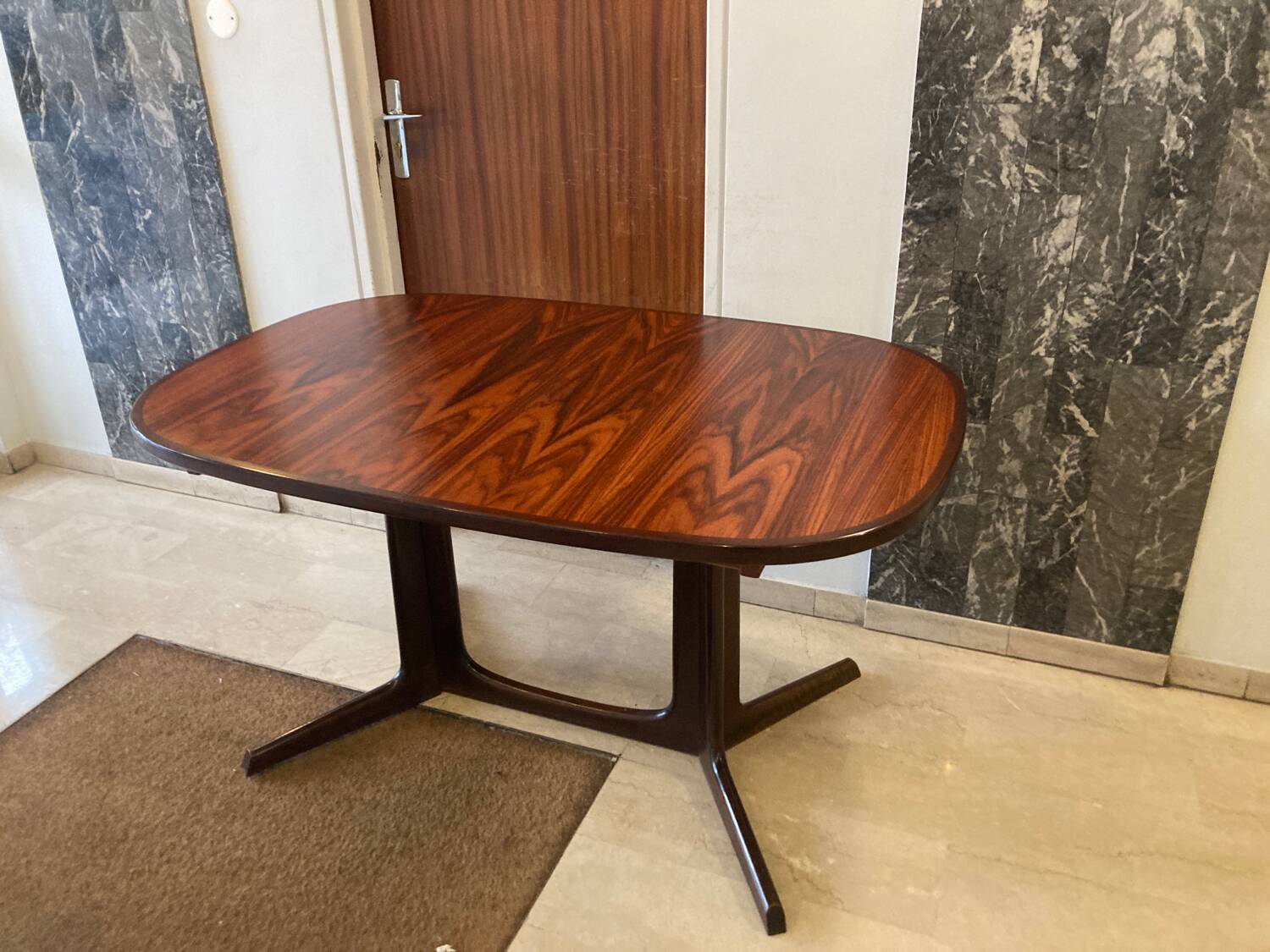 Gude mobelfabrik dining table 6/10 people 1970s