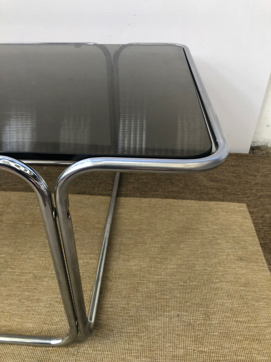 Coffee table in smoked glass and chrome 1970