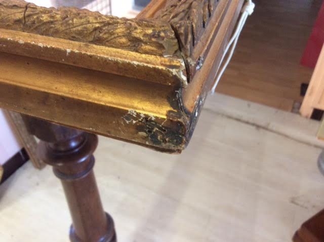 Golden rectangular mirror 45 X 52 X 6 cm