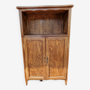 Buffet ou armoire ou bibliothèque ou vitrine en chêne