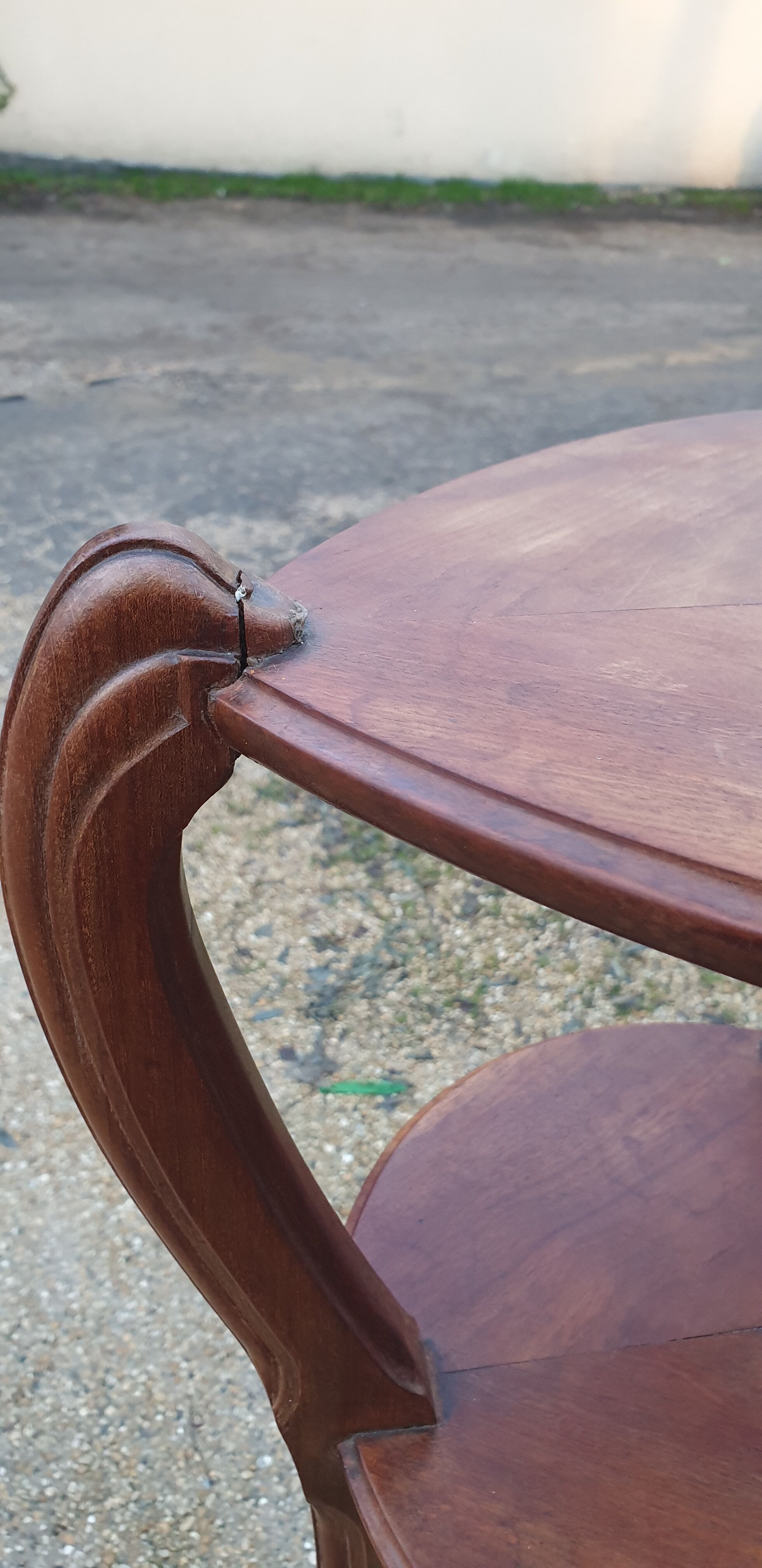 Hot seat art nouveau style