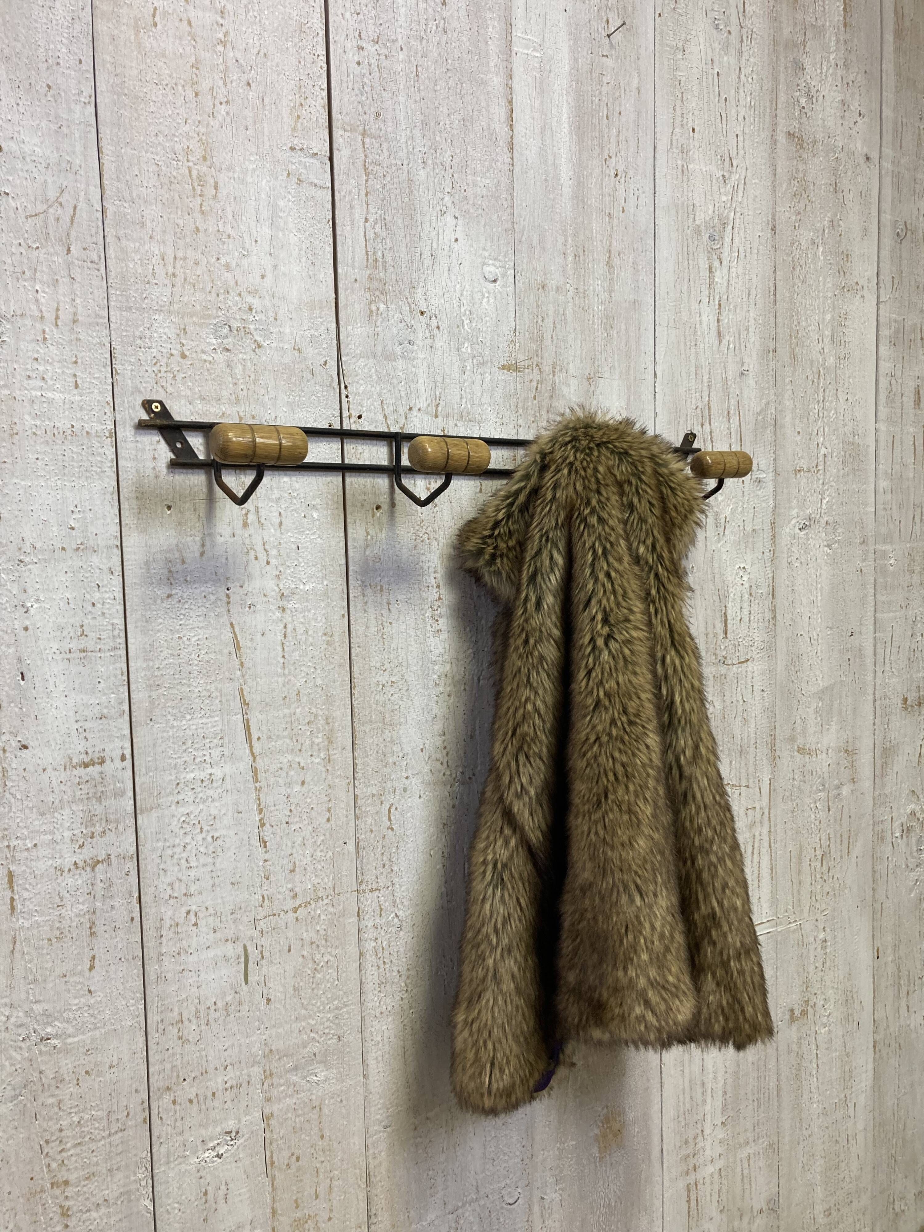 Bistro coat rack