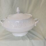 Porcelain tureen