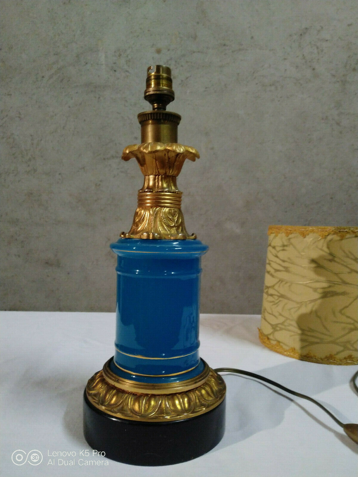 Vintage Italian design lamp