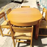 Table et six chaises en orme. Vintage
