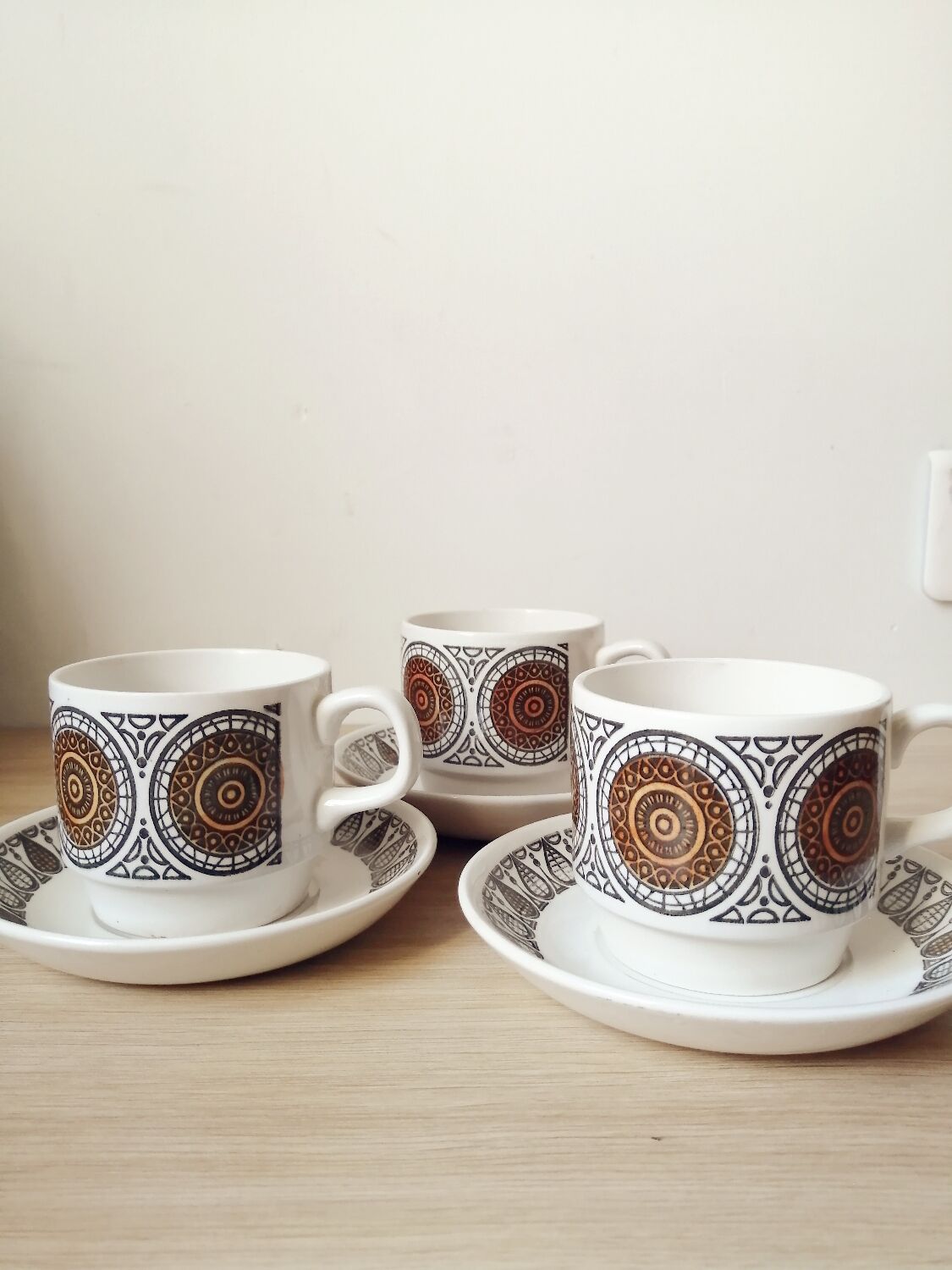 Tasses vintage