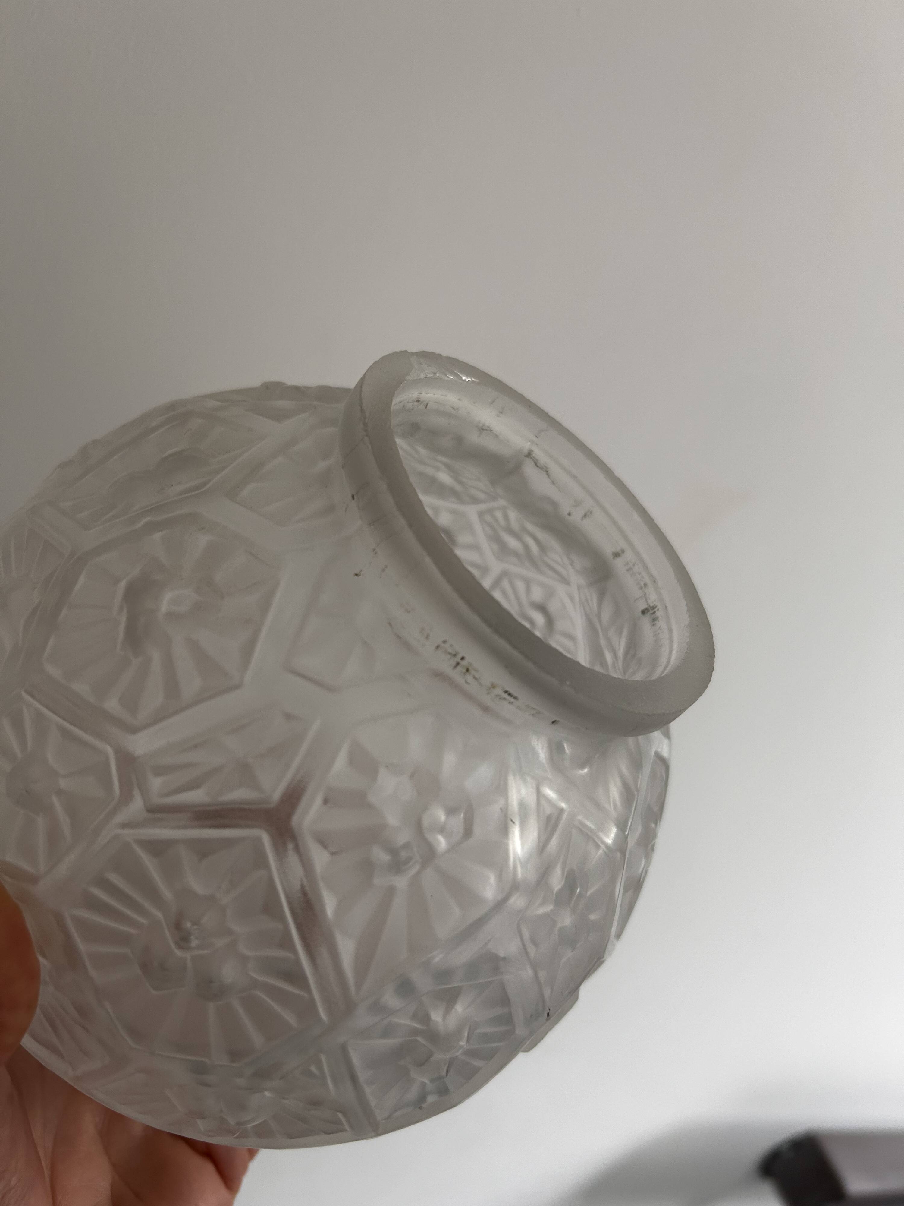 Art Deco globe table lamp