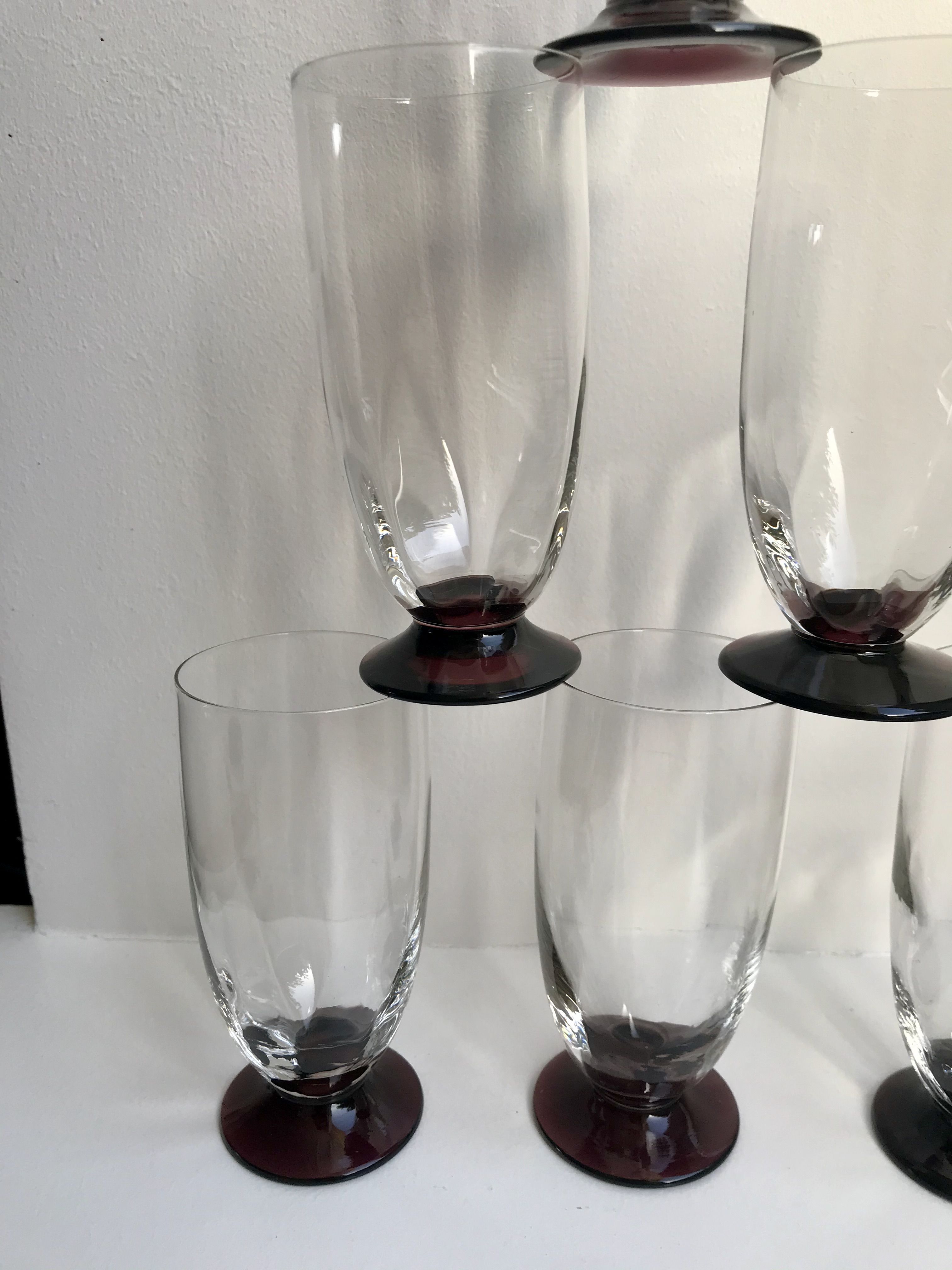 Set of 6 champagne flutes with purple feet Art Deco 30s