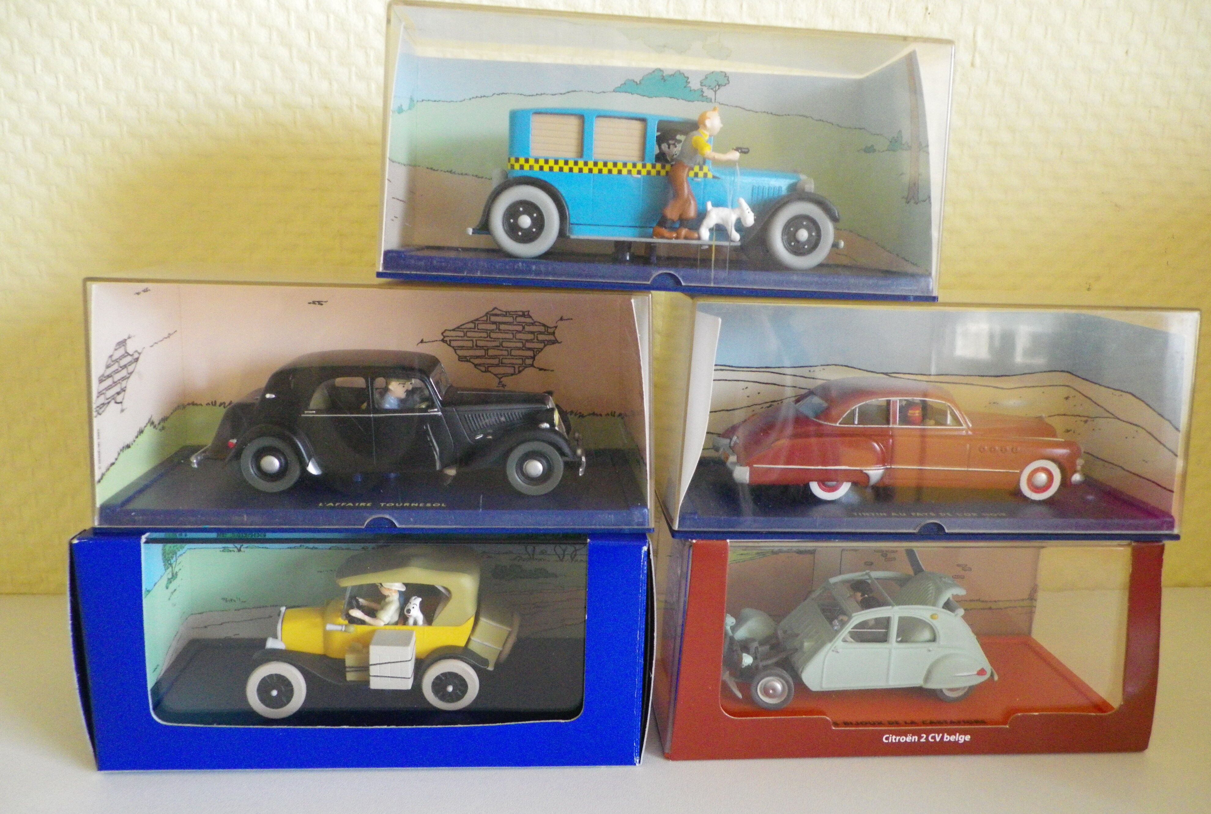 Lot of 5 Tintin collection cars, 1/43rd, original cases