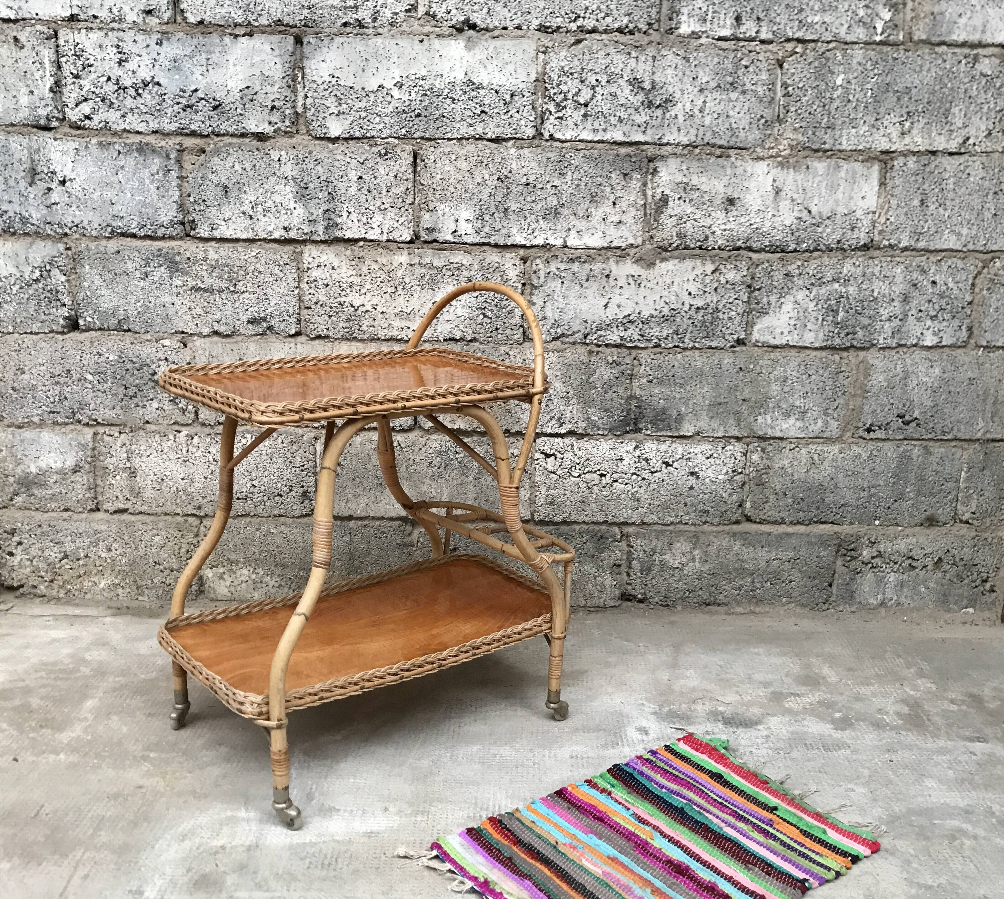 Rolling dessert in woven wicker bamboo rattan with 1950 bottle holder