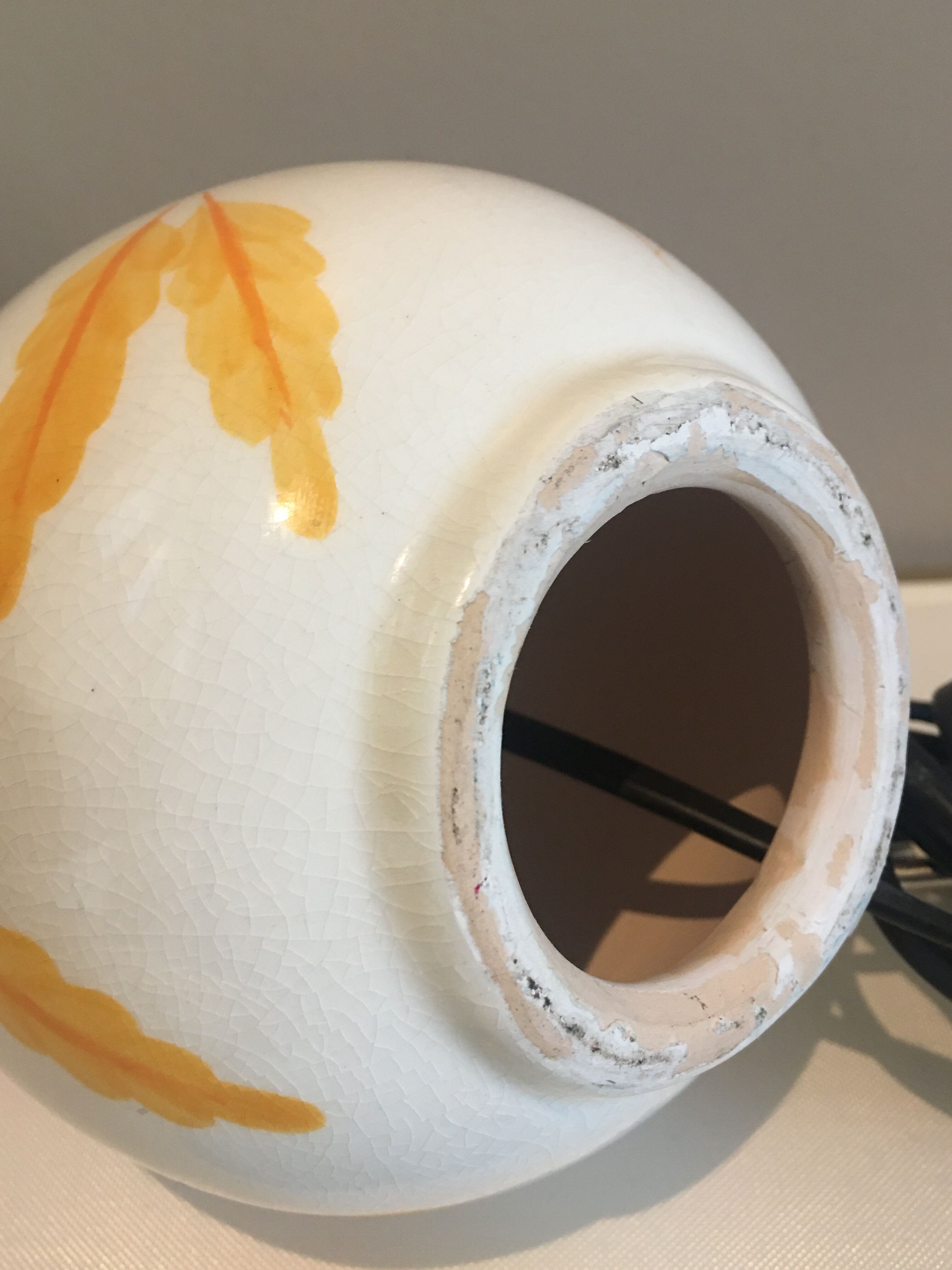 Pied de lampe « feuilles »