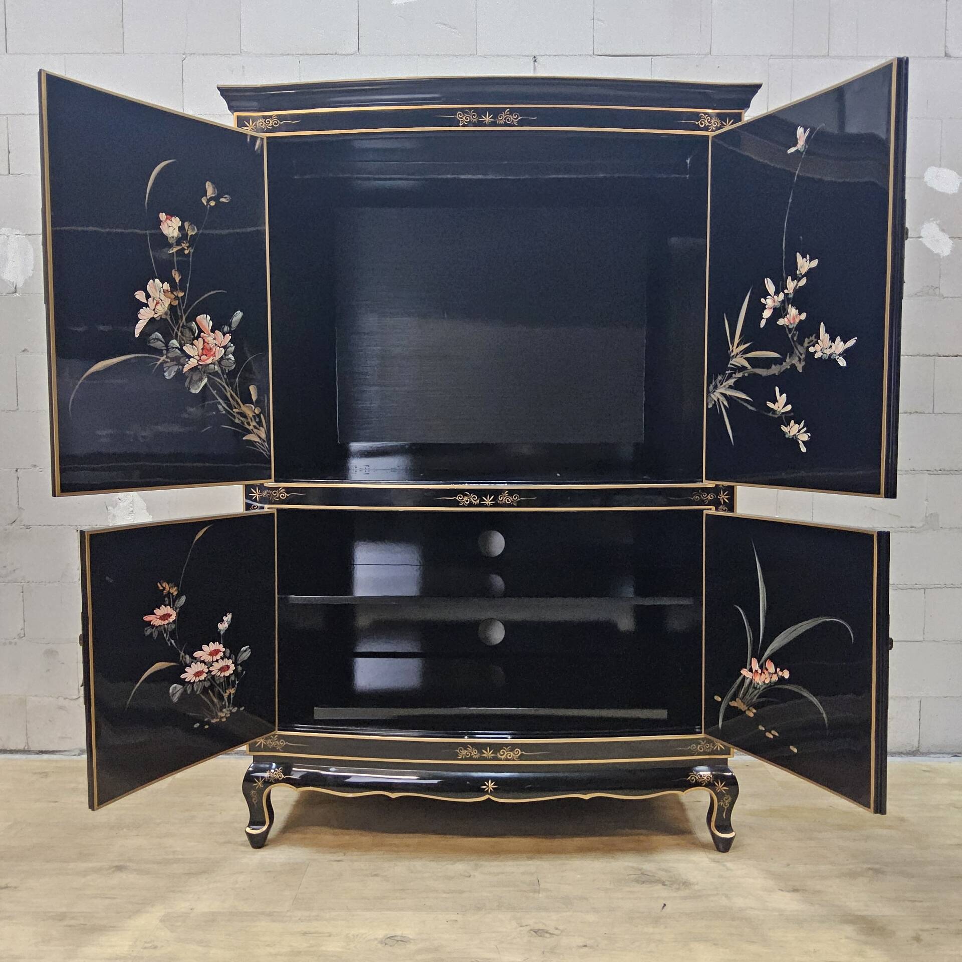 Vintage Chinese lacquer cabinet with black flowers and birds / bohemian