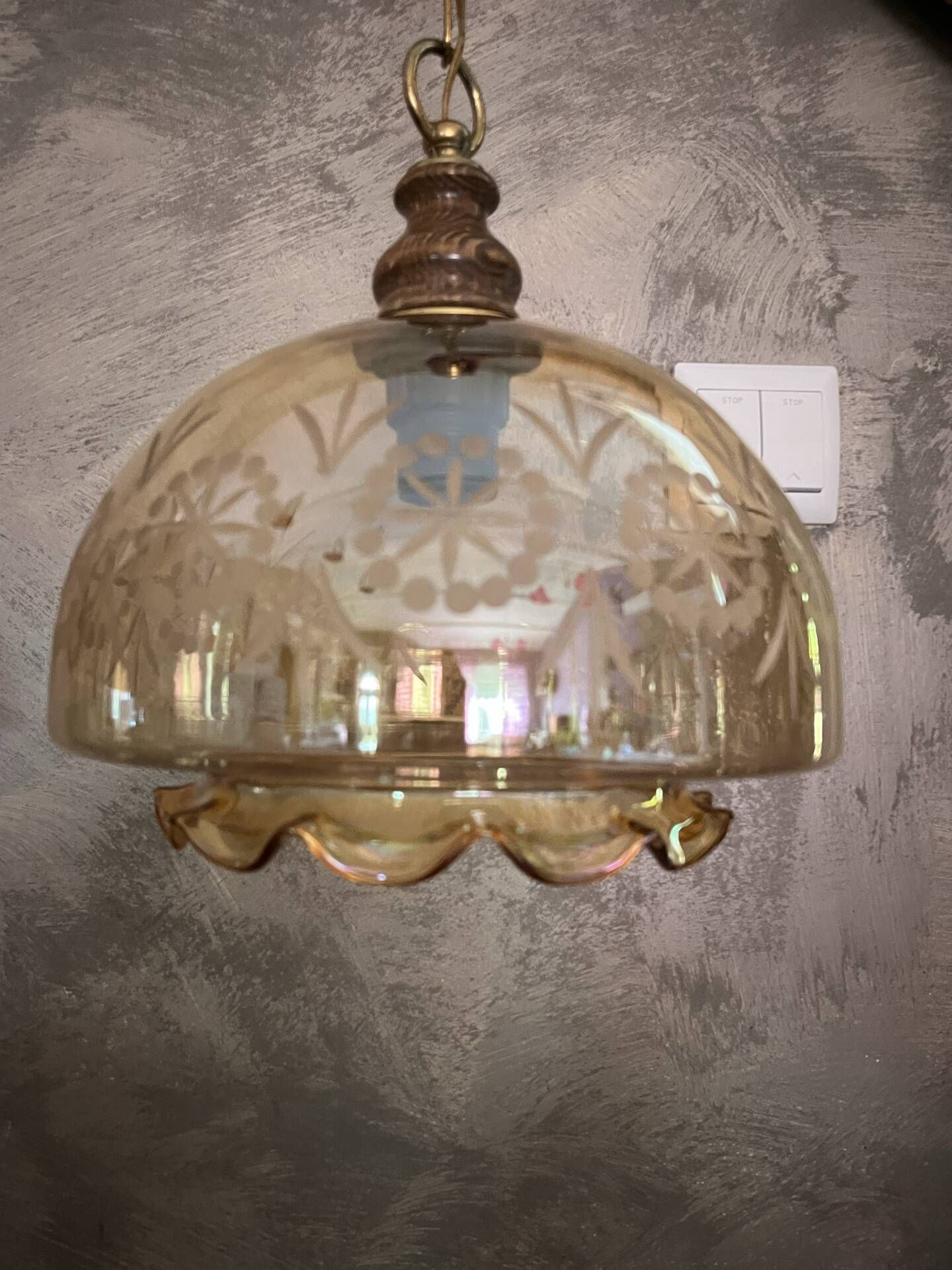 Vintage amber glass pendant – Verrerie de Vianne