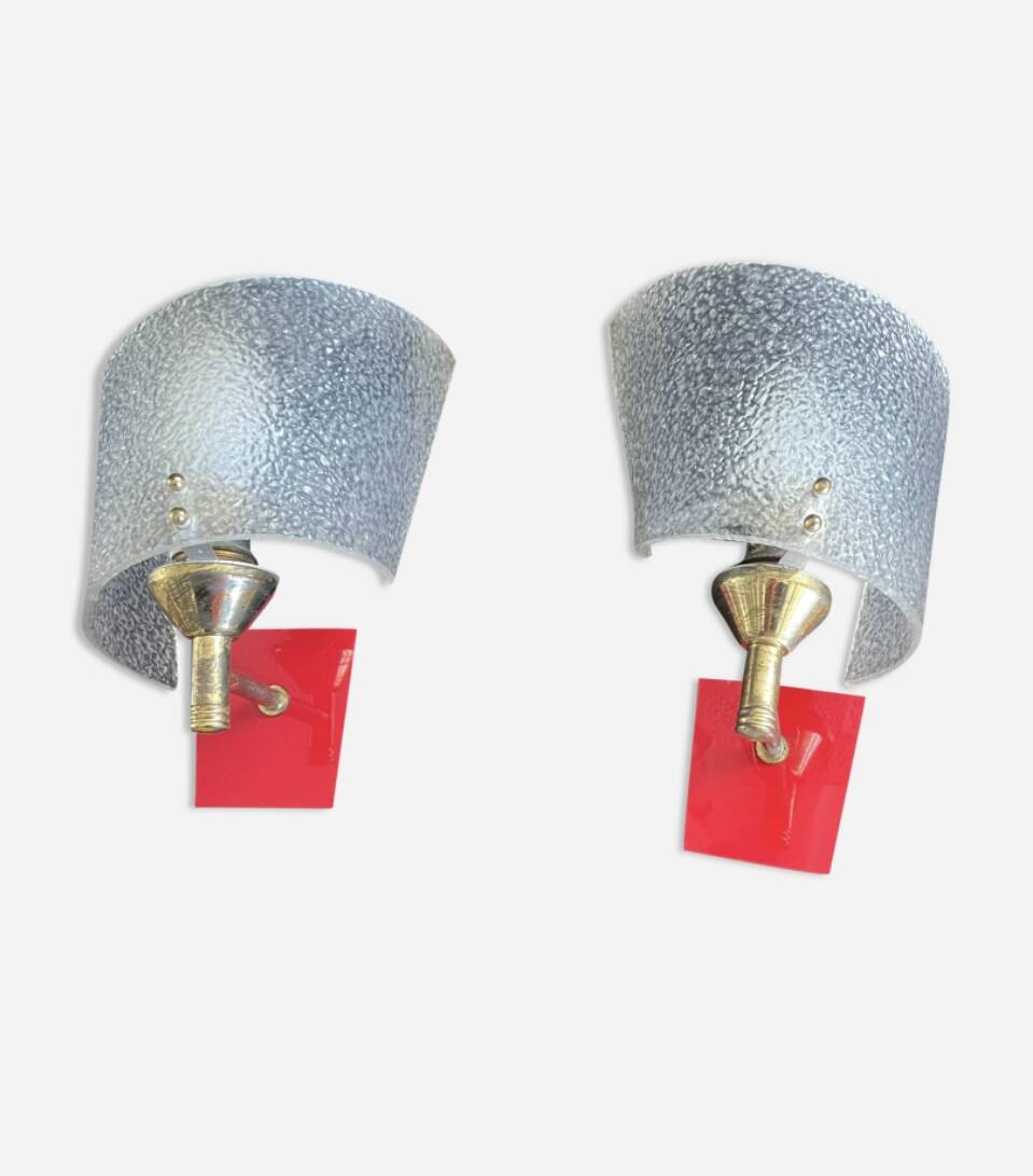 50 rockabilly wall sconces from the 1950s.