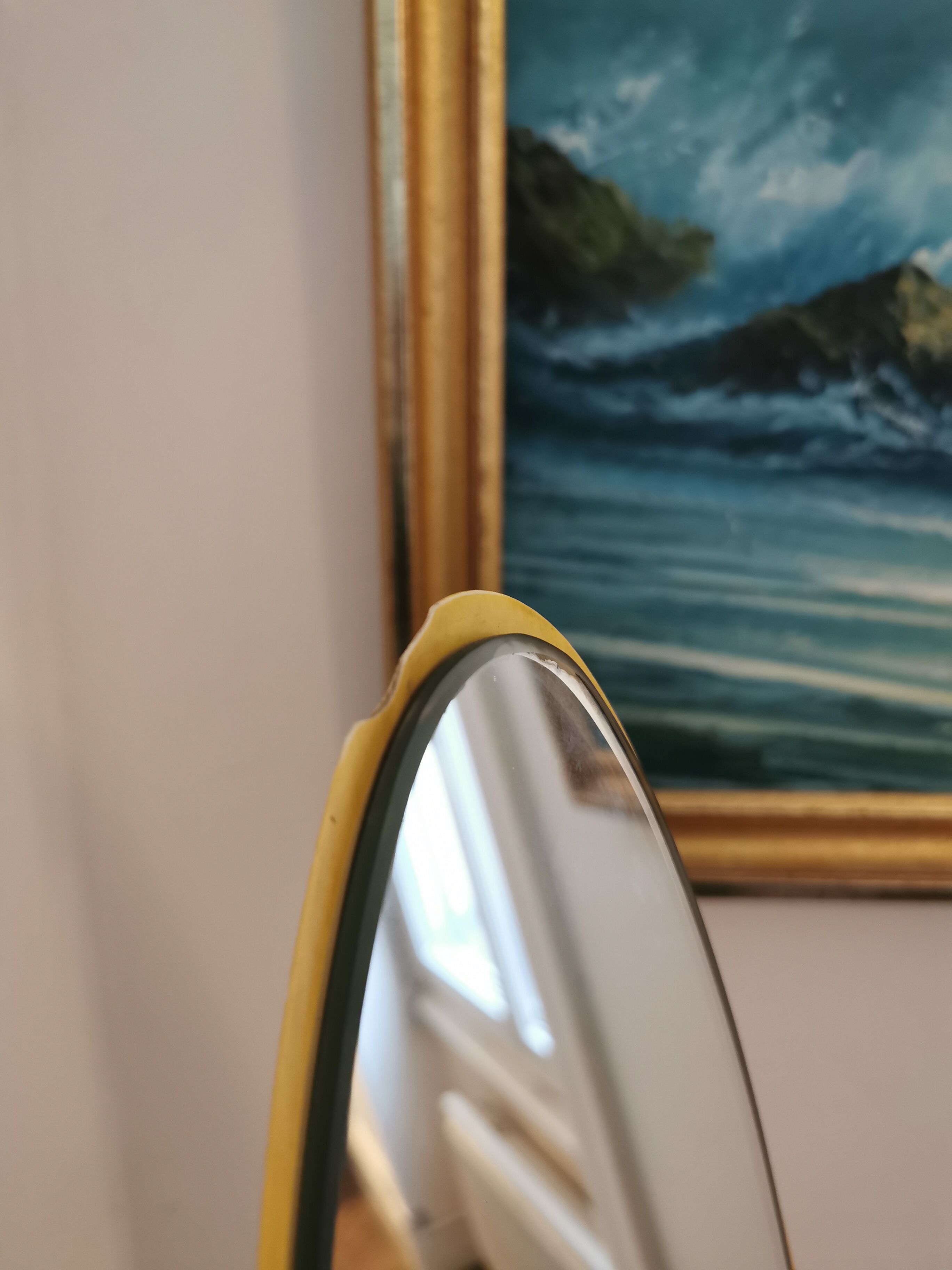 Mirror Unghia circa 1970