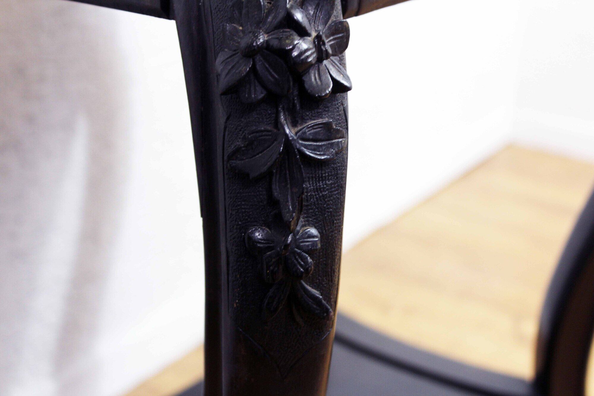 Art Nouveau furniture early 1900 Jungendstil