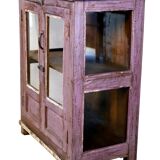 Ancien vaisselier en teck birman avec patine mauve d'origine
