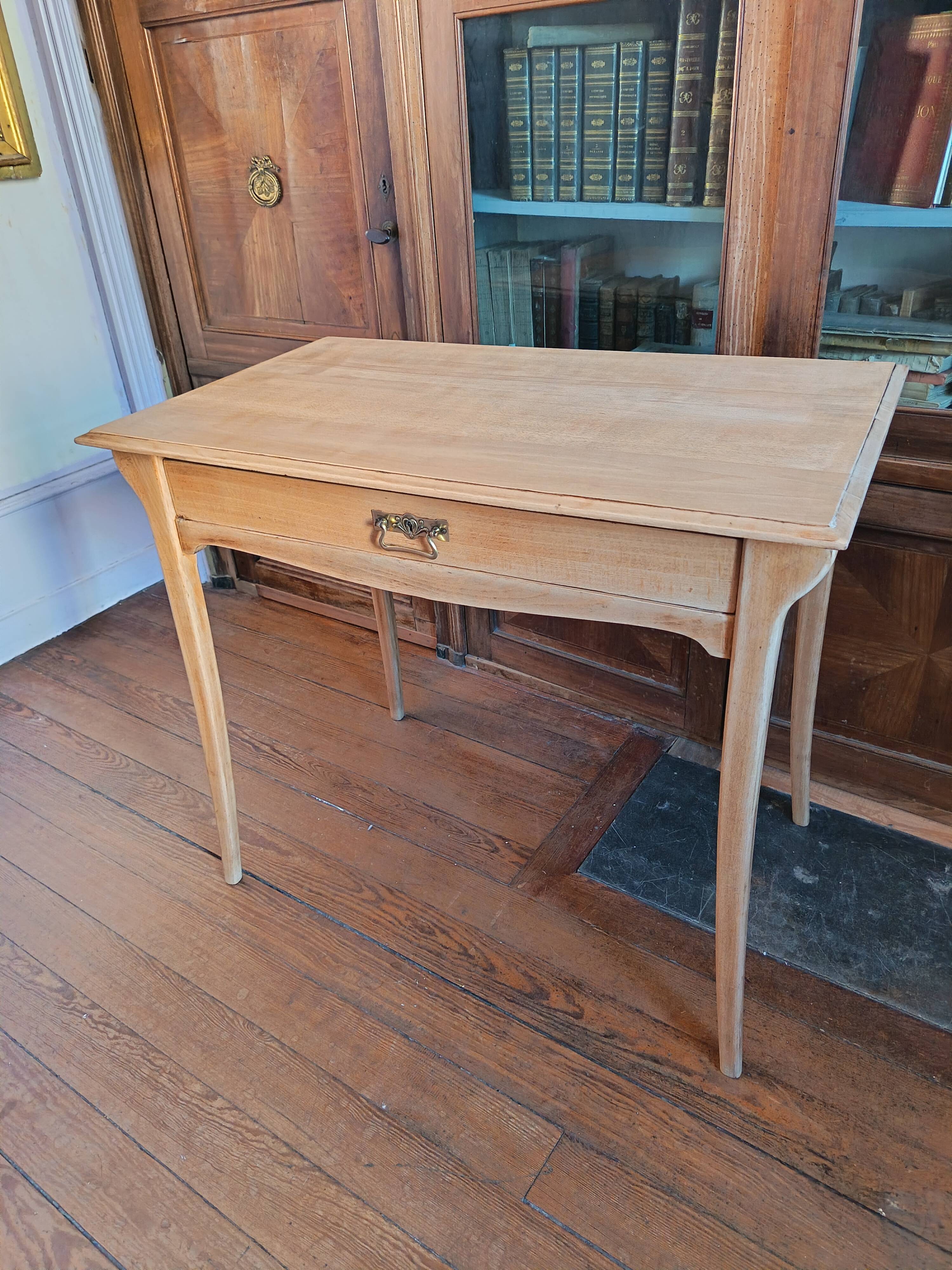Art Nouveau desk in solid beech.