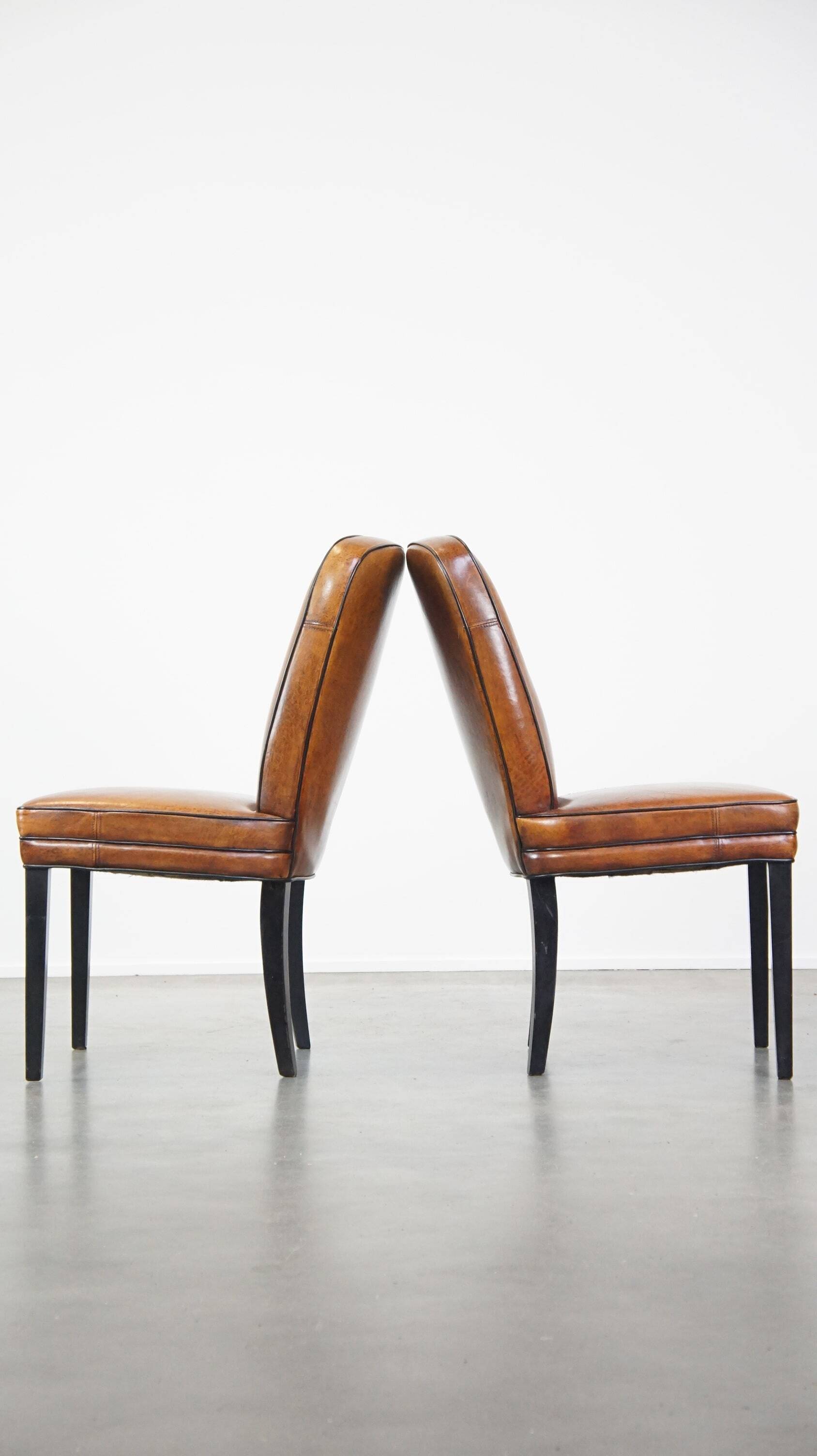 4 chaises de salle à manger en cuir de mouton marron