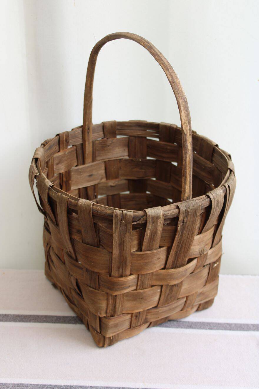 Chestnut basket