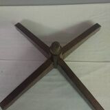 Flexible wooden coatrack