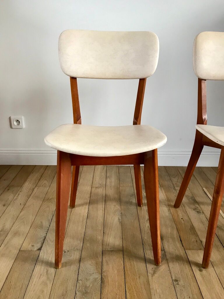 Pair of scandinavian chairs in skaï 50s