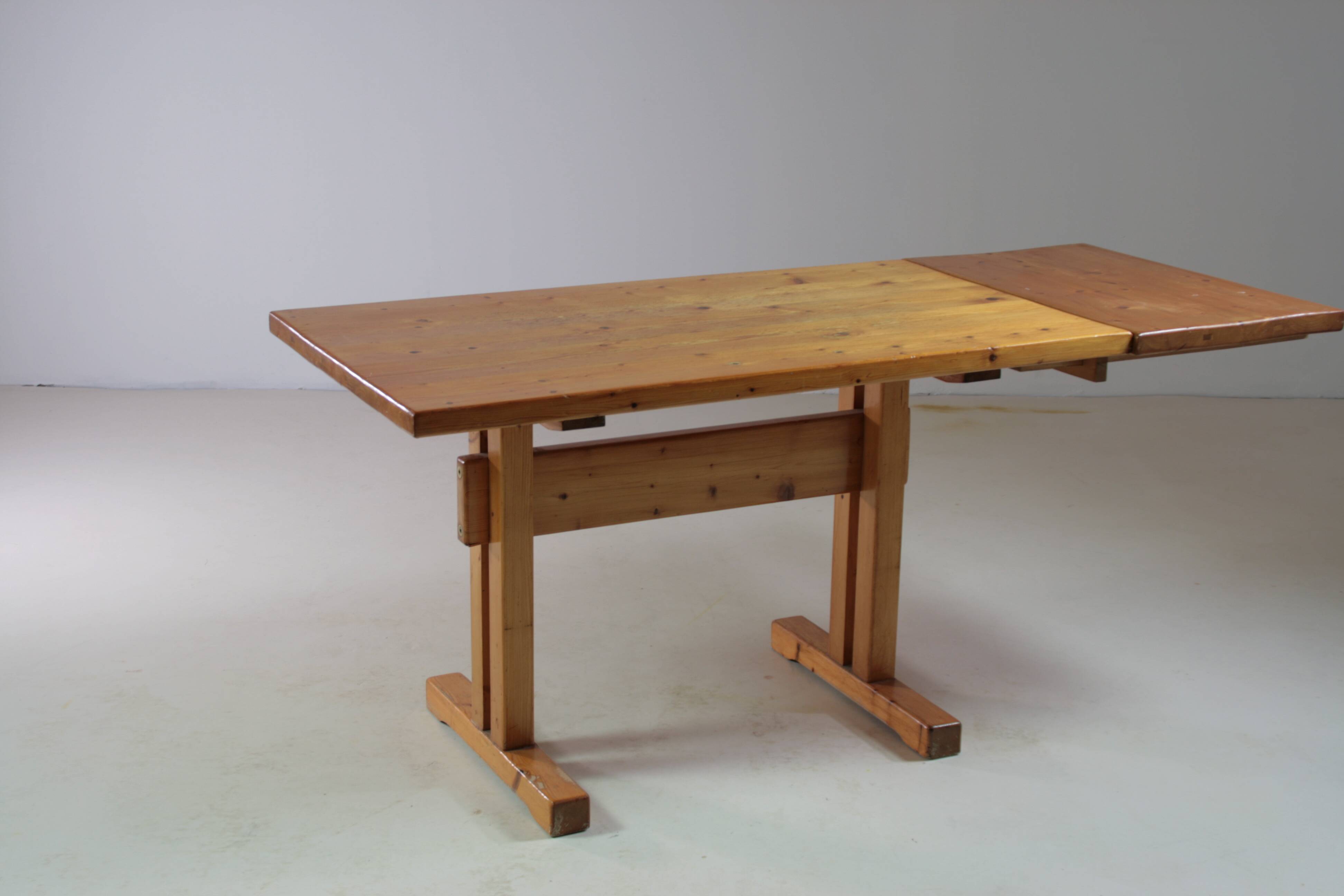 Table of solid pine arcs with extension, France 1970